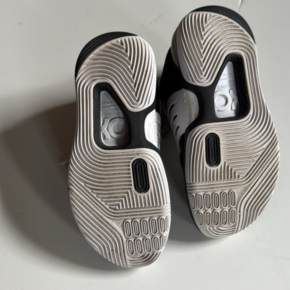 Nike KD14 TB Black White Volt Size 6 - Picture 2 of 5
